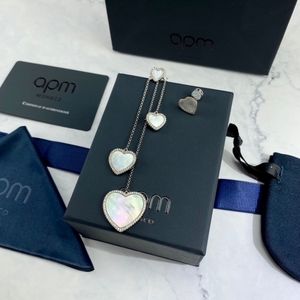 Meet your Posher, Wenell